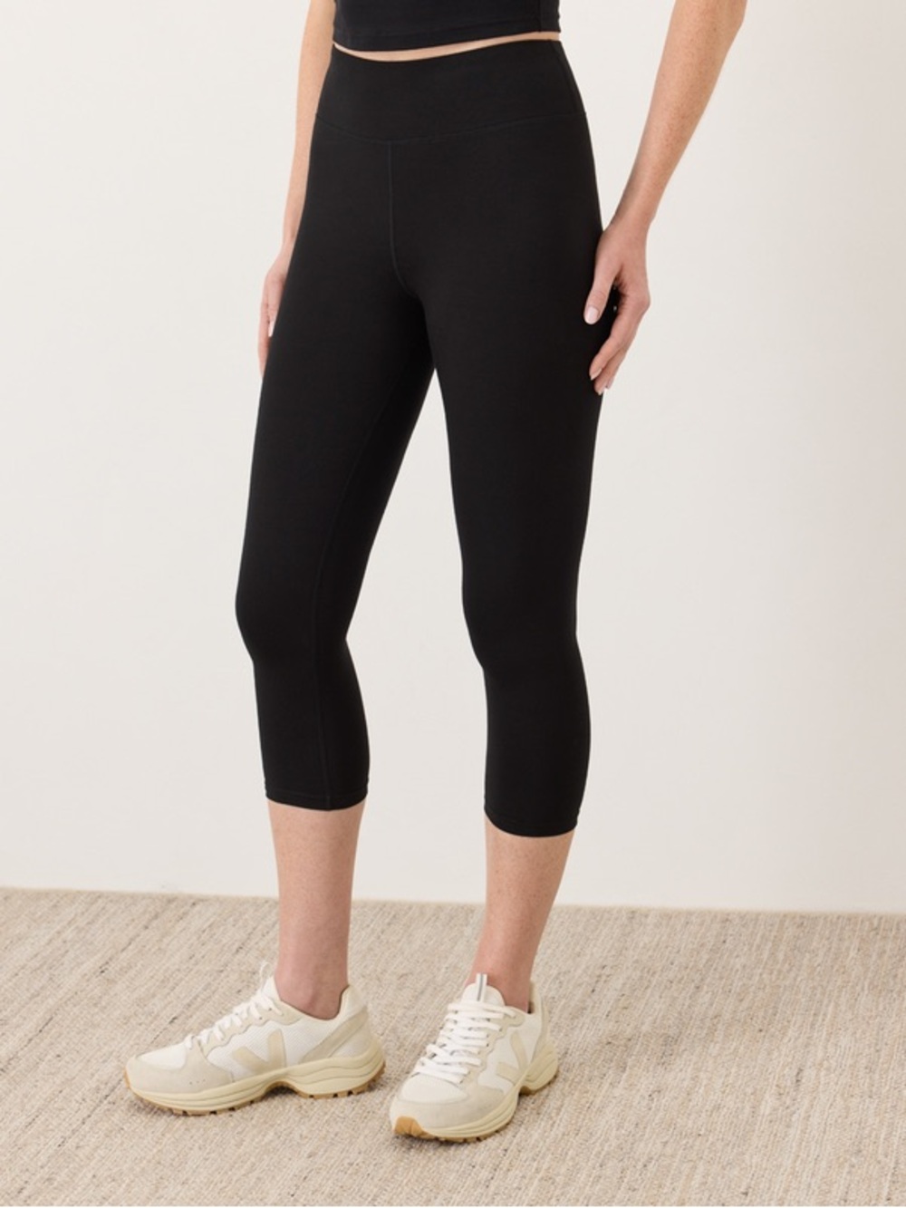 Pact Organic On The Go-To Cropped Legging, black, medium